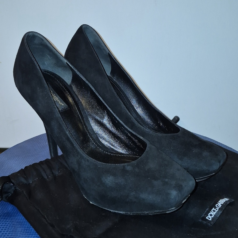 Dolce & Gabbana Black Suede With 1"platform. High Heel sz. 38 (#1706) - Picture 8 of 16